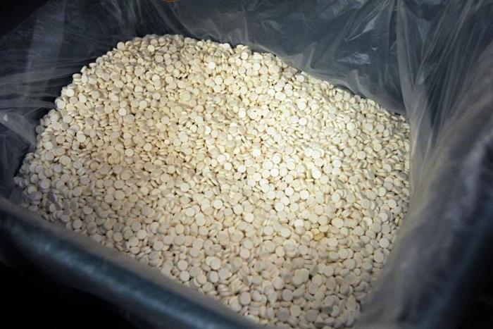 Lab-made powders and pills -- like methamphetamine -- are gaining popularity among young Vietnamese