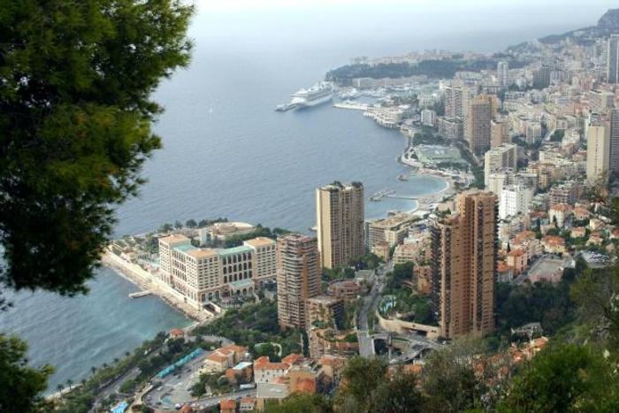 It is reported that 10 British billionaires and 408 UK business owners live in Monaco, according to The Sunday Times