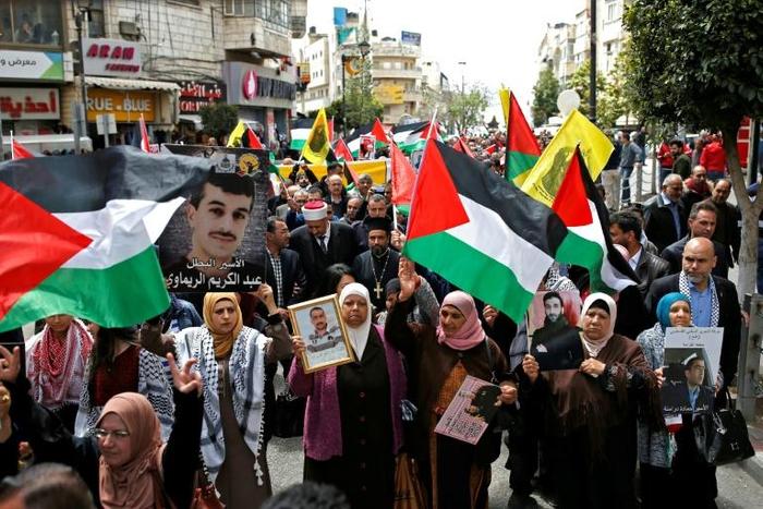 The Palestinians regard their prisoners in Israeli jails as national heroes, the source of a major row with Israel's right-wing government that has triggered a crisis in their finances