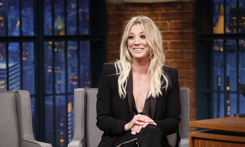 Kaley Cuoco Just Showed Off Her OMG Abs