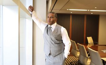 Commencement Speaker's Gift to Graduates: He'll Pay Off Their Loans