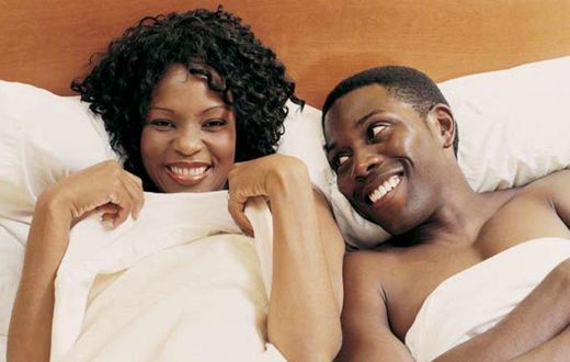 ___7721481___2017___12___13___12___black-couple-in-bed-awkward-dv1252031-cropped