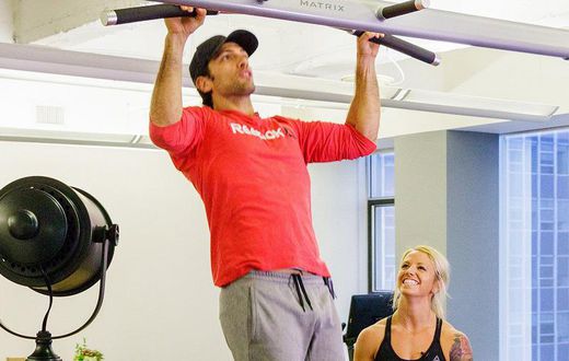 Take This Partner Pull-Up Challenge