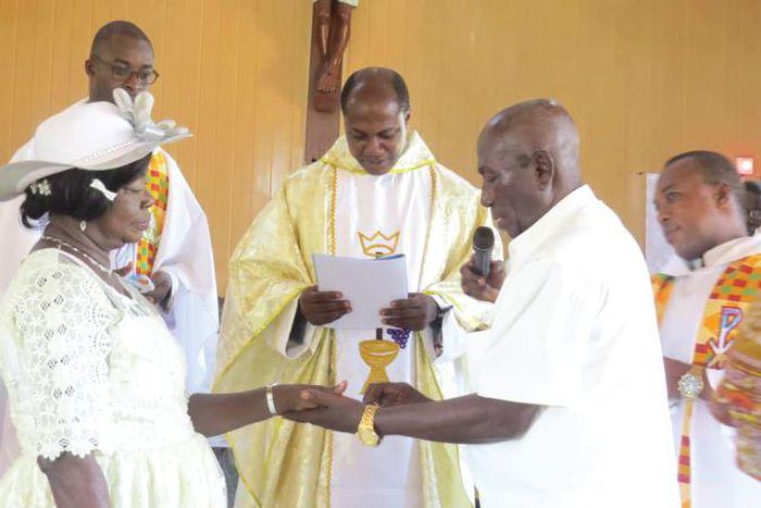 Son, now a catholic priest, officiates renewal of vows of parents, after 32 years of separation