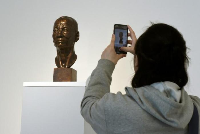 The bust of Chinese dissident and Nobel Peace Prize laureate Liu Xiaobo and made by Czech sculptress Marie Seborova is the world's first, the Dox gallery said, and will be on display until June 4, 30th anniversary of the 1989 Tiananmen protests