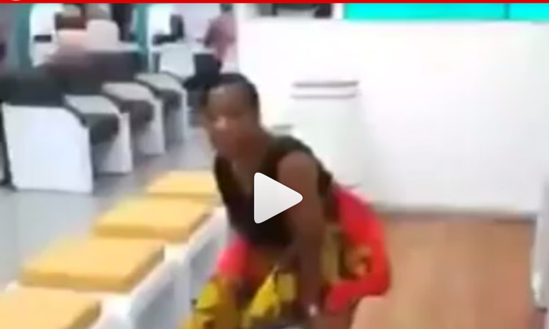 Woman urinates in the middle of banking hall to protest her locked up cash