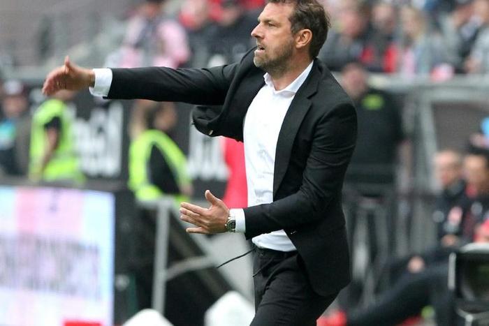 Stuttgart have sacked coach Markus Weinzierl after a humiliating defeat to relegation rivals Augsburg