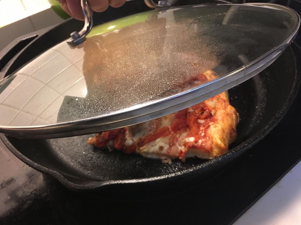 This Is the Best Way to Reheat Pizza