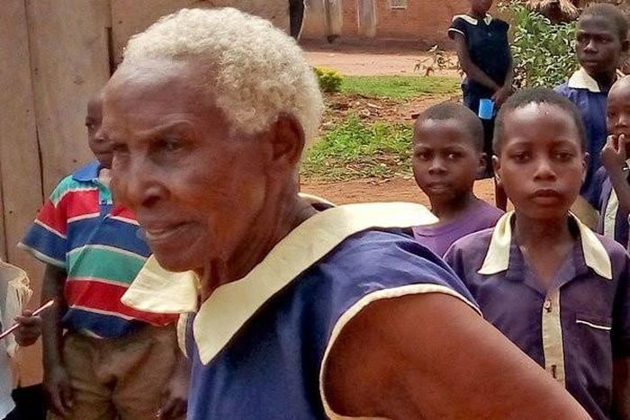 80-year-old primary 1 student has a dream to become a teacher