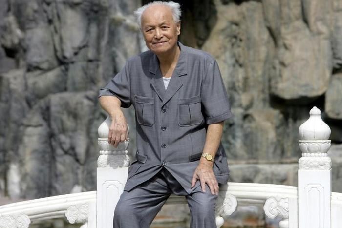 Li earned a position alongside Chairman Mao, focusing on industrial development, but fell out of favour and was later jailed