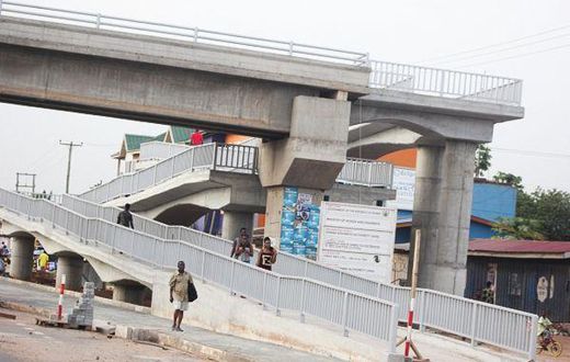Madina-Adenta footbridge