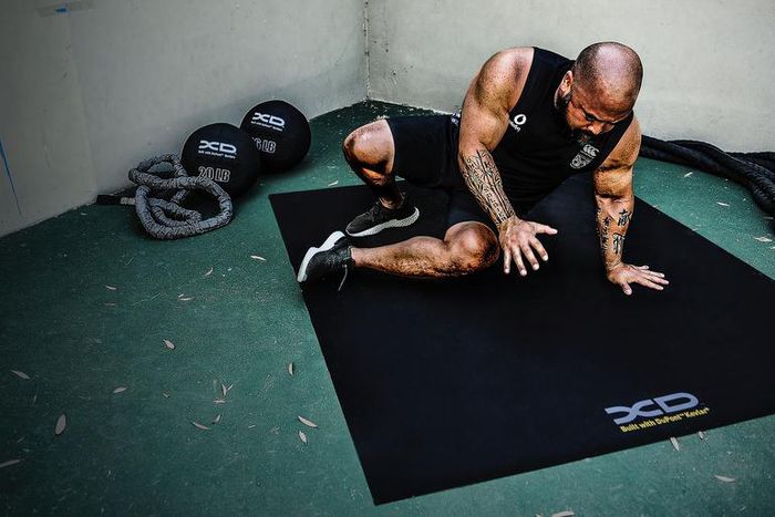 How to Use Sit-Thrus to Get Stronger