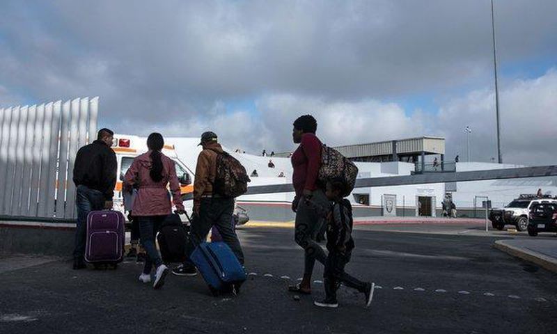 In new effort to deter migrants, Barr withholds bail to asylum-seekers