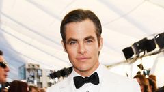 Chris Pine Swears by This Controversial Acne Drug