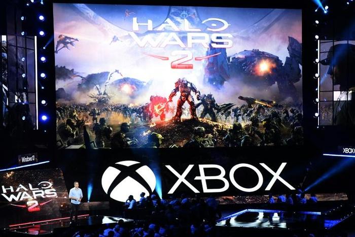 A partnership between Microsoft, which produces the Halo video games, and rival Sony, will allow the two gaming giants to work together on streaming from the internet cloud
