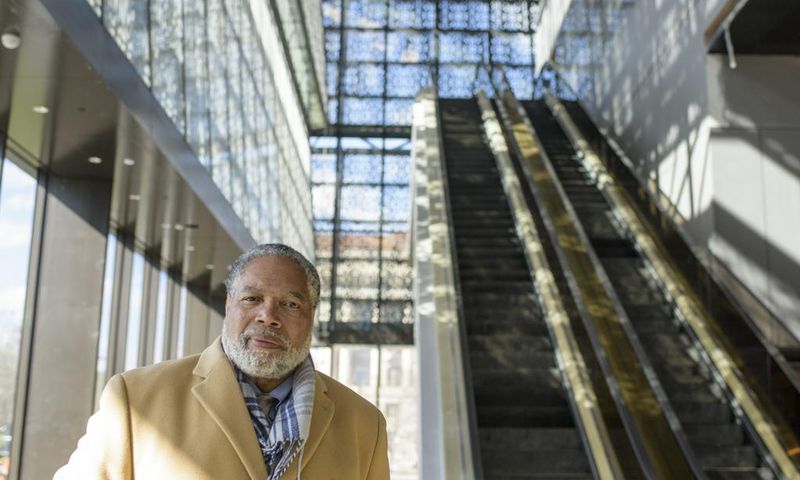 Smithsonian Turns to a Visionary