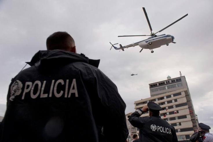 Albanian police arrested a man considered a "dangerous person for public security in Italy" who is suspected of invovlement in "terrorist activities in Italy and Egypt"