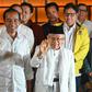 Indonesian President Joko Widodo (C) looks set for a second terms after unofficial 'quick count' results gave him a 9-11 point lead