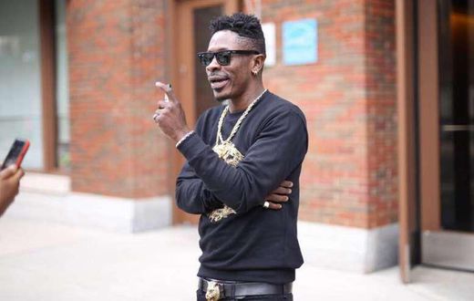 Shatta Wale gives tips on how to manage money and relationships