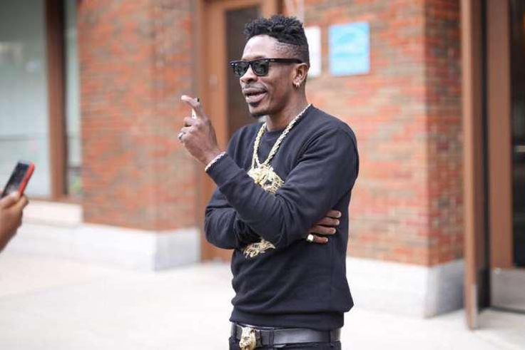 Shatta Wale gives tips on how to manage money and relationships