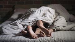 4 Signs Your Partner Is Selfish in Bed