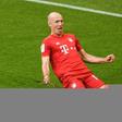 Arjen Robben scored in his final home game as Bayern Munich won a seventh straight title on Saturday