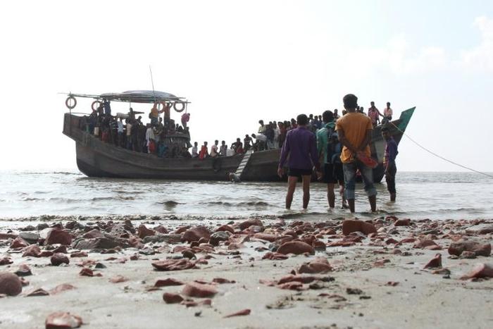 Nearly one million Rohingya refugees are living along the border between Bangladesh and Myanmar, and Dhaka is hoping to shift 100,000 to Bhashan Char island