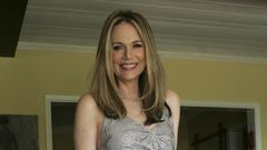 Peggy Lipton, 'Mod Squad' and 'Twin Peaks' Actress, Dies at 72