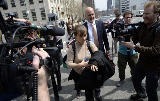 Allison Mack of 'Smallville' Pleads Guilty in Case of 'Sex Cult' Where Women Were Branded
