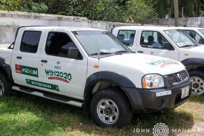 Mahama presents over 20 vehicles to NDC