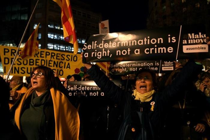 Catalan separatist parties (supporters pictured February 1, 2019) have asked the Spanish government to agree to holding an independence referendum, which Deputy Prime Minister Carmen Calvo said would "never be acceptable"