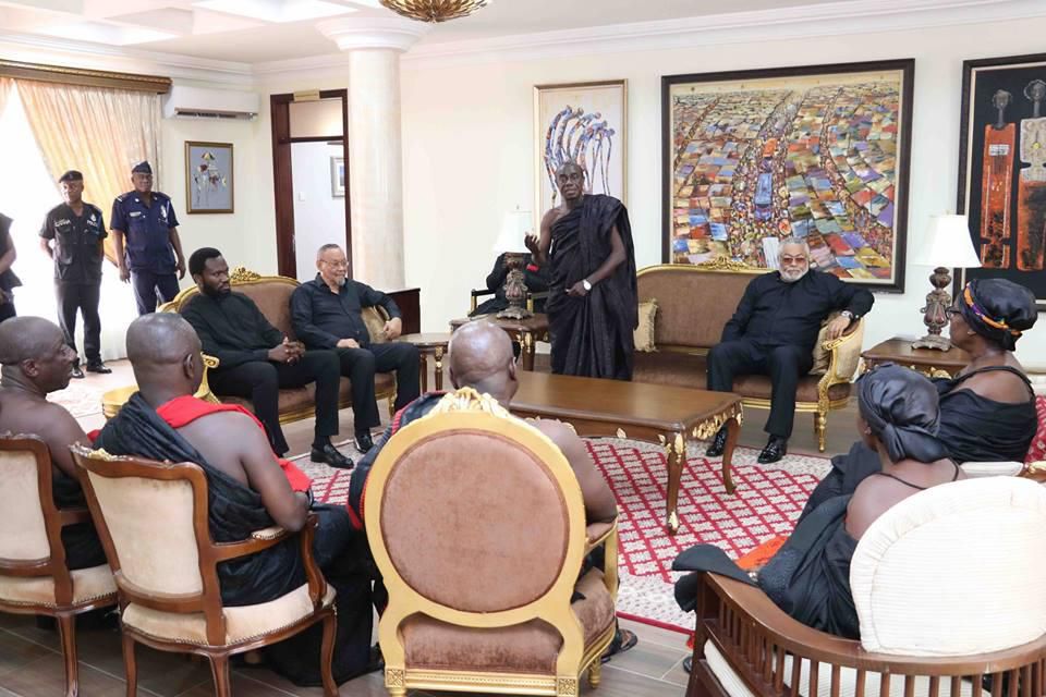 Rawlings pays final respects to Kyebihene and Abontendomhene
