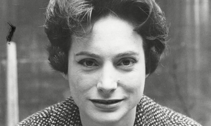 Nancy Wigginton, first woman to read national news on BBC, dies at 93