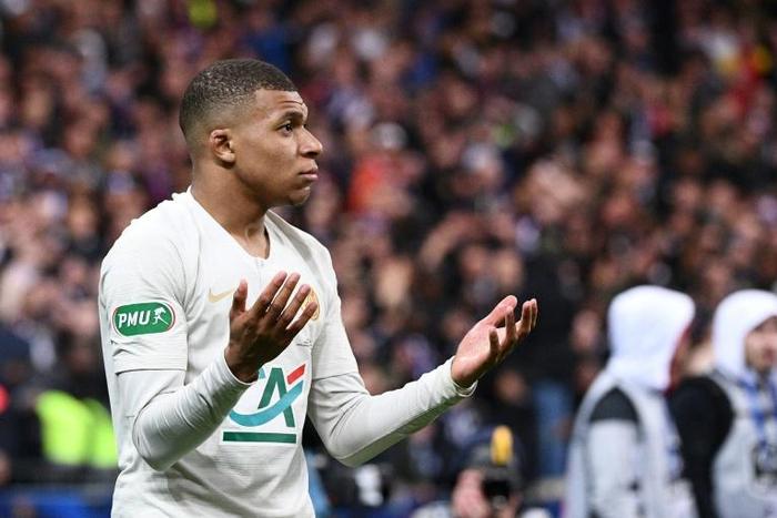 PSG's Kylian Mbappe was sent off for a rash challange in the French Cup final
