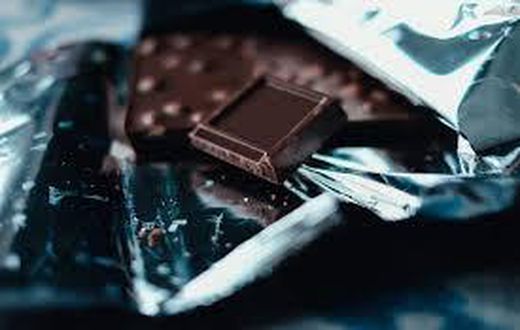 Alone, they stink, together they create dark chocolate's alluring aroma