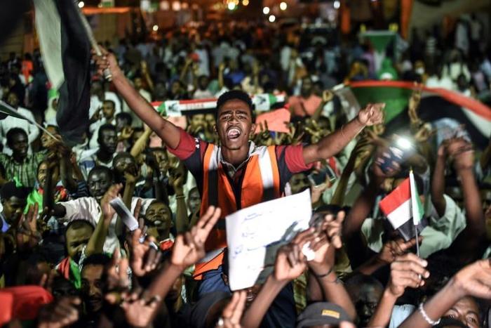 Thousands of protesters have been gathered outside army headquarters in Khartoum throughout the talks with Sudan's ruling generals on a political transition