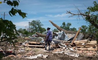 9 Dead as Tornadoes, Wind and Flooding Extend From Texas to Northeast