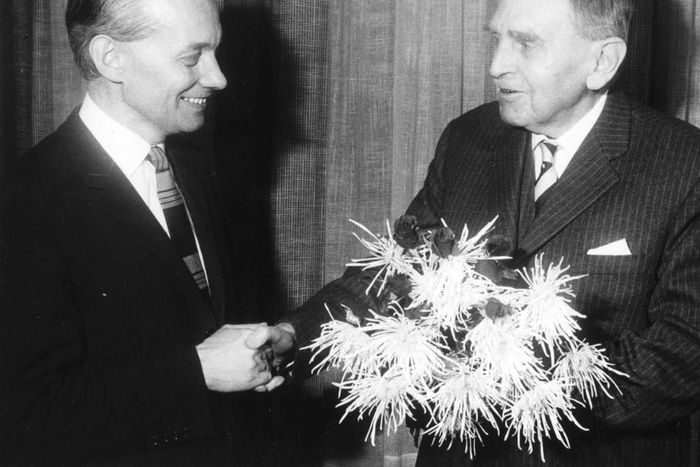 Manfred Eigen, 91, Nobel Winner Who Put a Clock to Chemicals, Dies