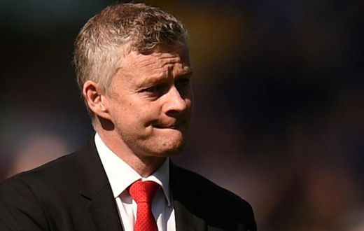 Ole Gunnar Solskjaer may need to rethink avoiding wholescale changes to Manchester United squad
