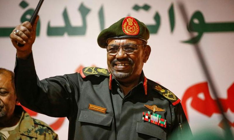 Sudanese President Omar al-Bashir has declared a nationwide state of emergency and dissolved the government after weeks of demonstrations
