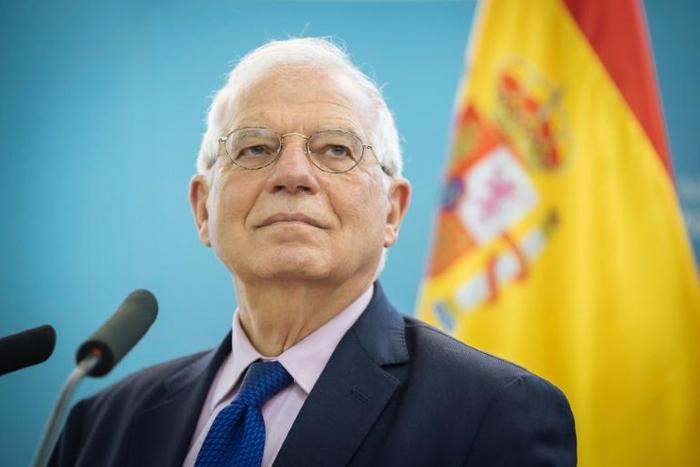 Spain's Foreign Minister Josep Borrell has accused the White House of acting like a "cowboy" over Venezuela