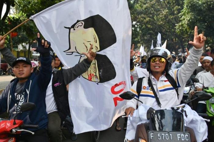 Supporters of challenger Prabowo Subianto are just as vociferous as those who want to re-elect President Joko Widodo