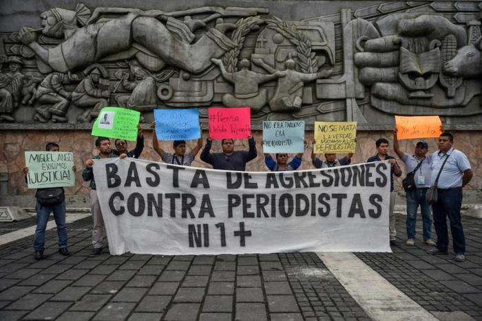 Mexican journalists in Veracruz protest on March 22, 2018 following the murder of their colleague Leobardo Vazquez Atzin, who was gunned down in the state plagued by drug cartel violence