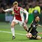 Ajax playmaker Frenkie de Jong (L) tormented Juventus for much of Wednesday's Champions League quarter-final first leg in Amsterdam