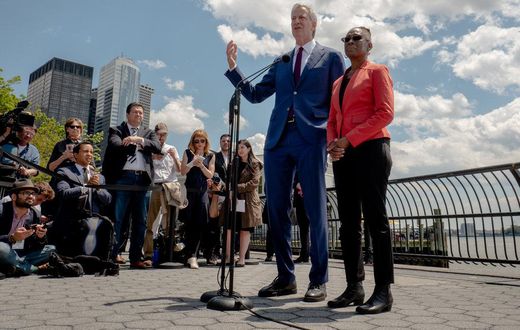 De Blasio got their $5,000 donations, their votes are another matter