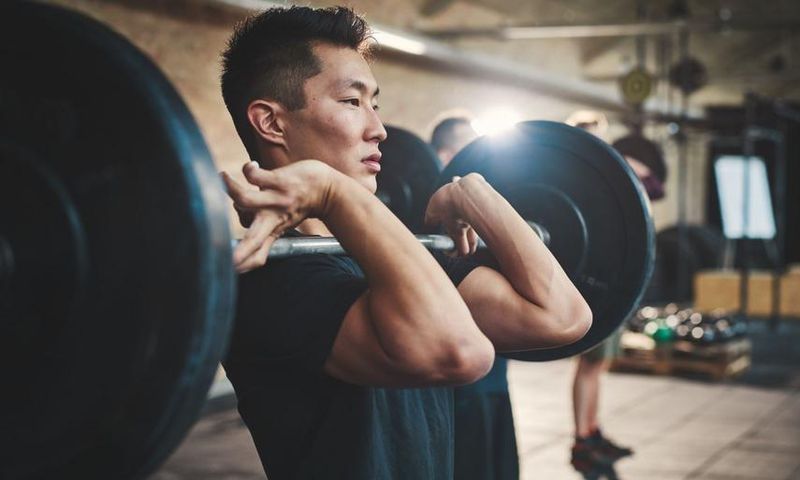 Lifting Weights May Lower Diabetes Risk