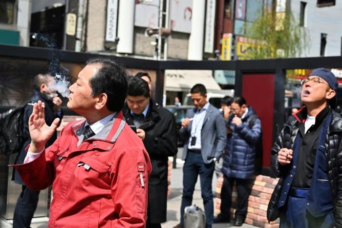 Japan scores poorly on passive smoking, according to the WHO