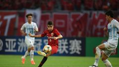 Hat-trick hero: Shanghai SIPG's Oscar curls home his second, a beauty from the edge of the box against Ulsan