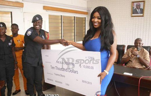 Yvonne Okoro donates
