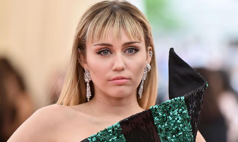 Miley Cyrus Was Groped By A Fan In Barcelona